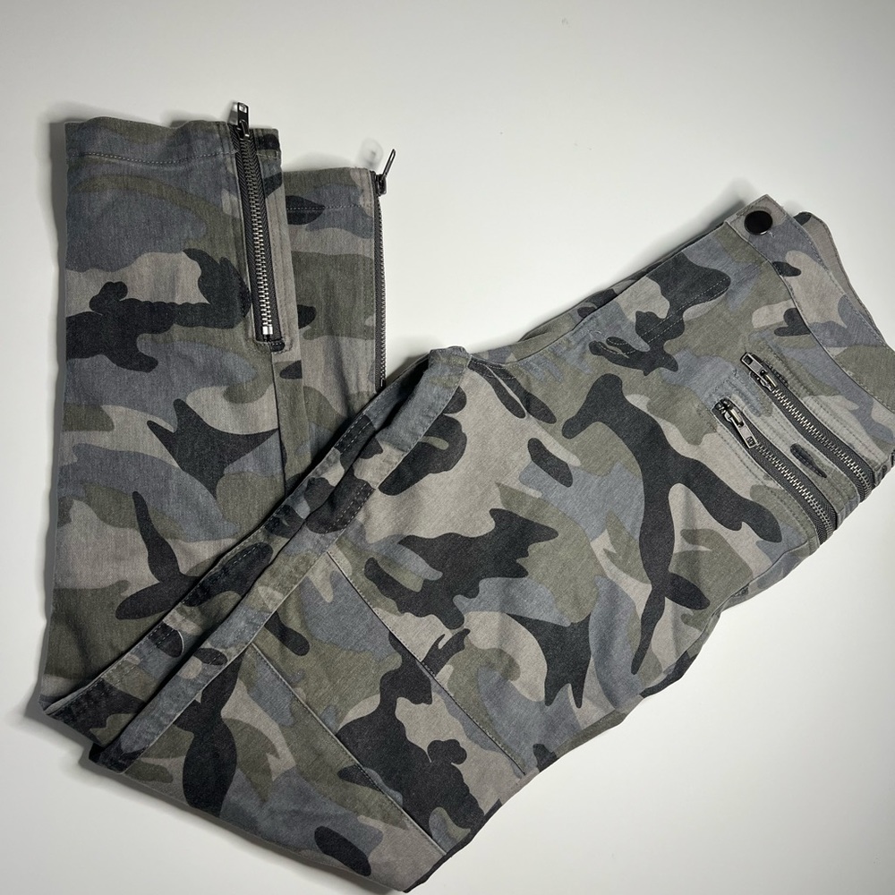 Umgee camo moto pants.